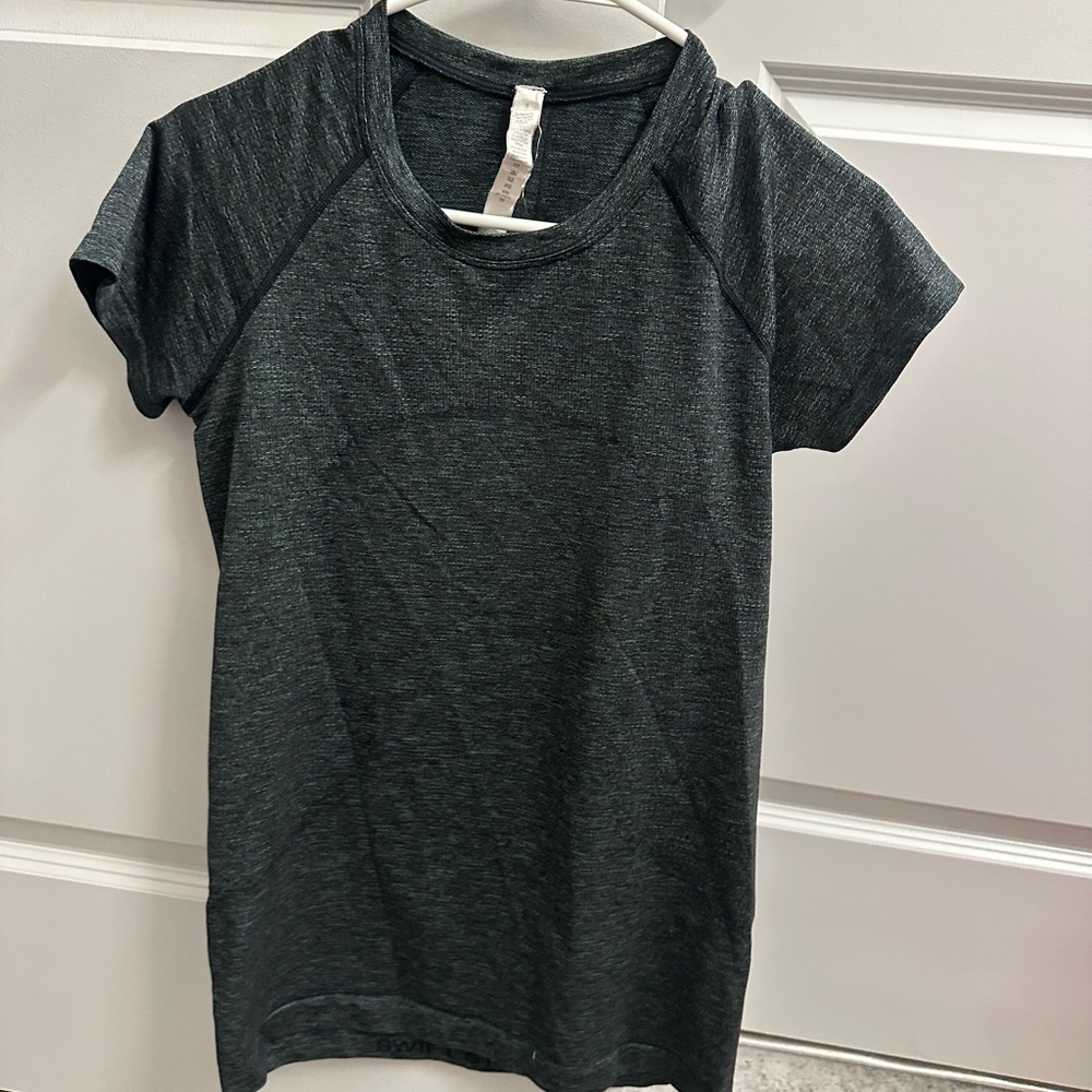 lululemon green/blue short sleeve swiftly tech
